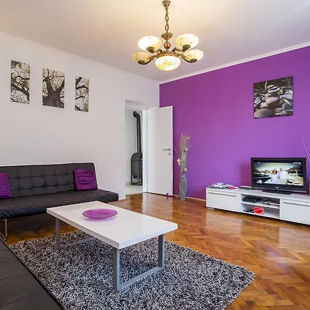 Apartment Cosy And Comfortably